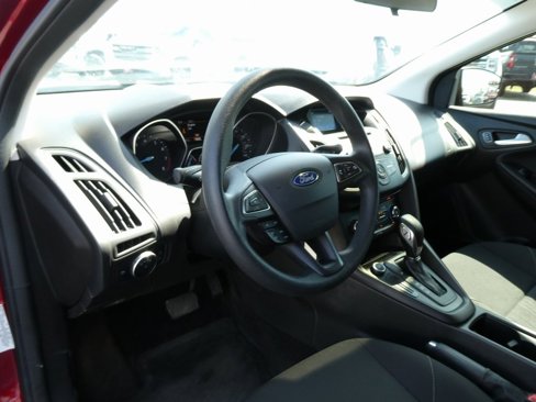 Used 2017 Ford Focus SE image 20