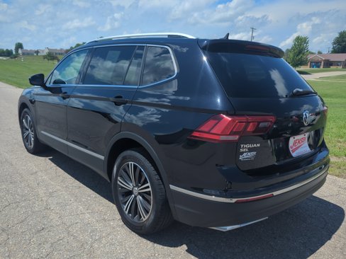 Used 2018 Volkswagen Tiguan SEL image 5