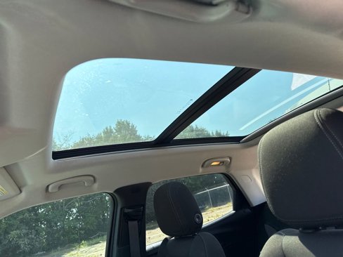 Used 2021 Chevrolet TrailBlazer LT w/ Sun and Liftgate Package image 30