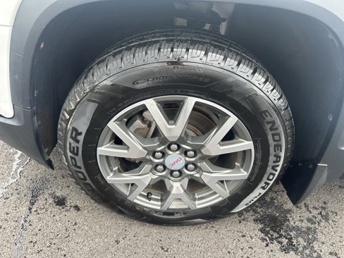 Used 2020 GMC Acadia SLE w/ Driver Convenience Package image 21