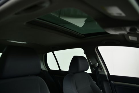 Used 2009 Volkswagen Rabbit S image 13