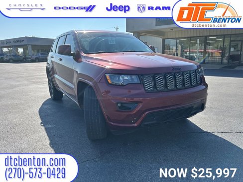 Used 2021 Jeep Grand Cherokee Laredo X image 1