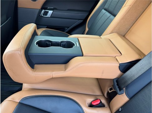 Used 2019 Land Rover Range Rover Sport HSE Dynamic image 29