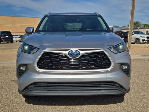 Used 2023 Toyota Highlander XLE image 10