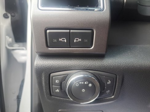 Used 2020 Ford F150 XLT w/ Equipment Group 302A Luxury image 15