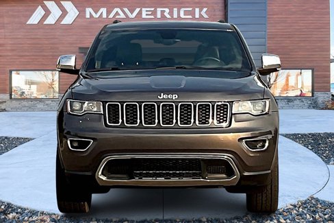 Used 2017 Jeep Grand Cherokee Limited w/ Trailer Tow Group IV image 2
