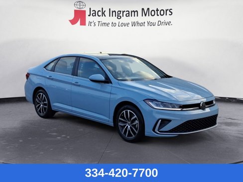New 2025 Volkswagen Jetta SE image 7