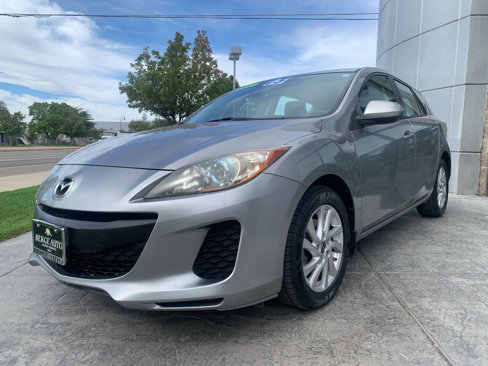 Used 2013 MAZDA MAZDA3 i Touring image 3