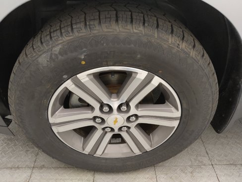 Used 2017 Chevrolet Traverse LT image 31