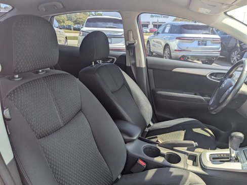 Used 2013 Nissan Sentra SR w/ Driver Pkg image 30
