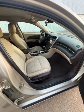 Used 2016 Chevrolet Malibu LT image 14