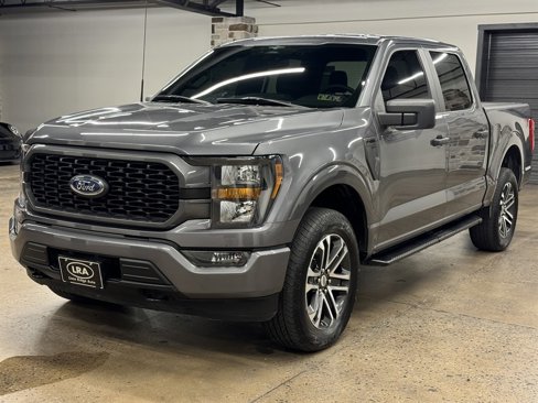 Used 2023 Ford F150 XL w/ STX Appearance Package image 3