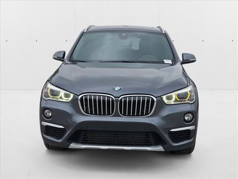 Used 2019 BMW X1 sDrive28i image 2