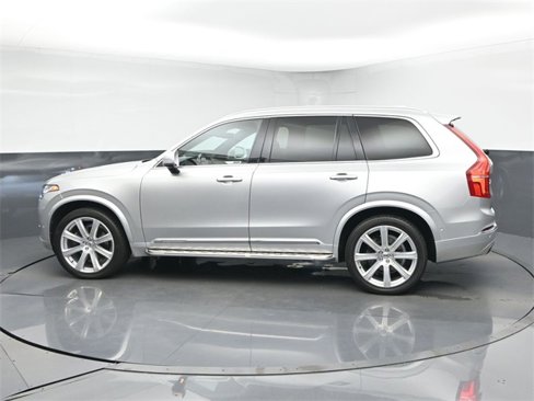 Used 2016 Volvo XC90 T6 Inscription w/ Vision Package image 5