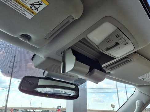 Used 2018 Nissan Armada SL w/ Premium Package image 16