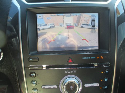 Used 2018 Ford Explorer Sport image 8