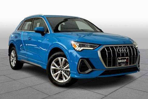 Used 2023 Audi Q3 2.0T Premium image 2