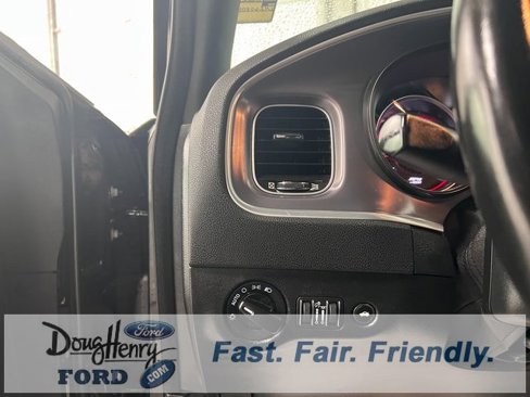 Used 2020 Dodge Charger SXT image 26