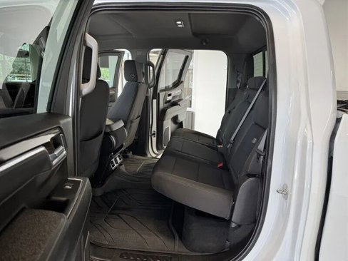 Used 2024 Chevrolet Silverado 1500 LT image 19