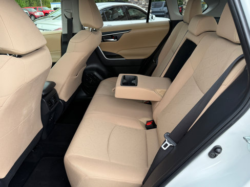 Used 2019 Toyota RAV4 XLE image 12