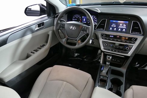 Used 2017 Hyundai Sonata SE image 21