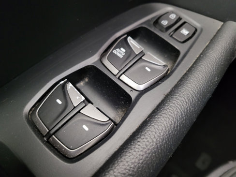 Used 2018 Hyundai Santa Fe Sport image 27