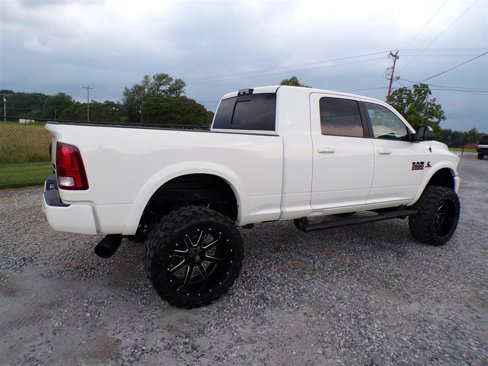 Used 2018 RAM 2500 Laramie w/ Sport Appearance Group image 9