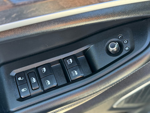 Used 2021 Jeep Grand Cherokee L Limited w/ MOPAR Finishing Package image 9