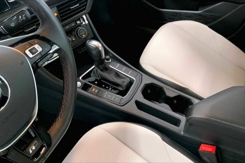 Used 2021 Volkswagen Jetta R-Line image 14