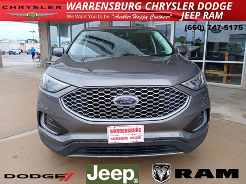 Used 2023 Ford Edge SEL image 9