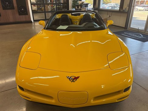 Used 2003 Chevrolet Corvette Convertible w/ Preferred Equipment Group1 image 20