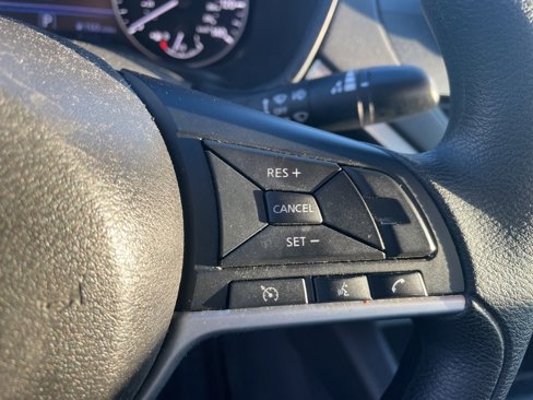 Used 2022 Nissan Altima 2.5 SV image 14