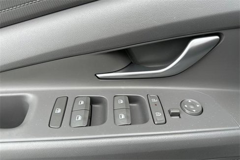 Certified 2024 Hyundai Elantra SEL image 11