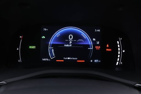 Used 2025 Toyota Camry LE image 17