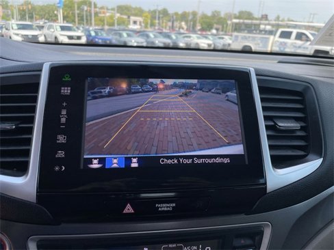 Used 2016 Honda Pilot EX image 19