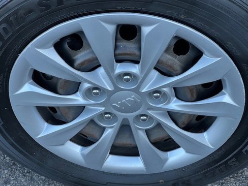 Used 2021 Kia Forte Sedan image 11