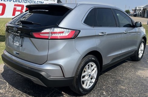 Used 2021 Ford Edge SEL w/ Convenience Package image 8