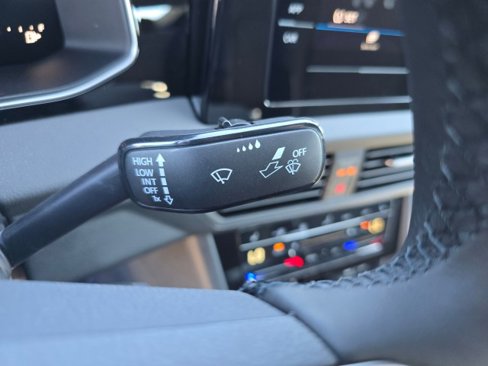 New 2025 Volkswagen Jetta Sport image 30