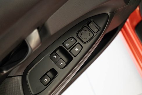 Used 2019 Hyundai Veloster 2.0 Premium image 14