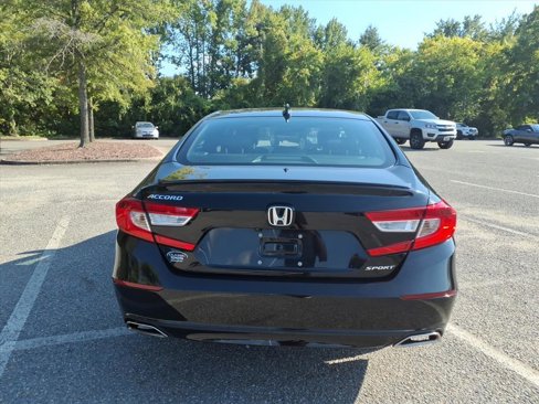 Used 2020 Honda Accord Sport image 8