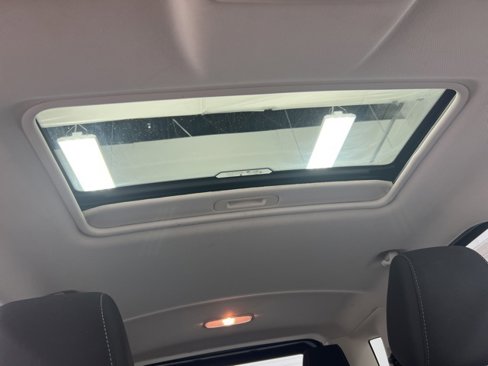 Used 2019 Ford EcoSport SE image 24