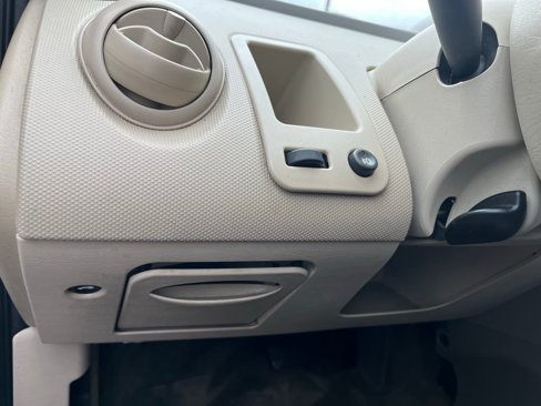 Used 2003 Saturn ION Level 3 image 27