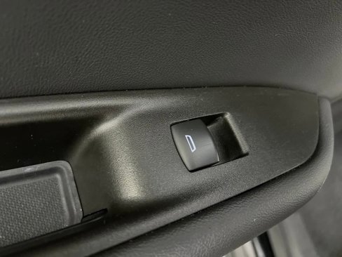 Used 2023 Chevrolet Blazer LT image 16