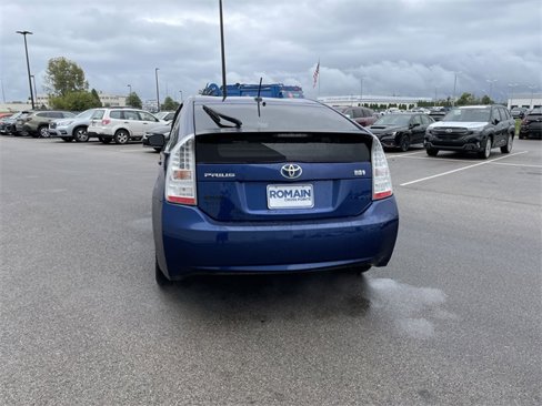 Used 2011 Toyota Prius Five image 4