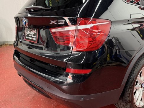 Used 2017 BMW X3 xDrive28i image 17