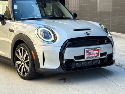Certified 2023 MINI Cooper S image 2
