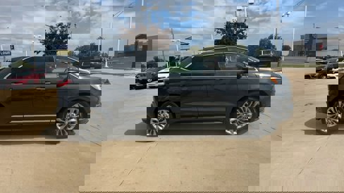 Used 2021 Ford Edge Titanium w/ Equipment Group 301A image 49