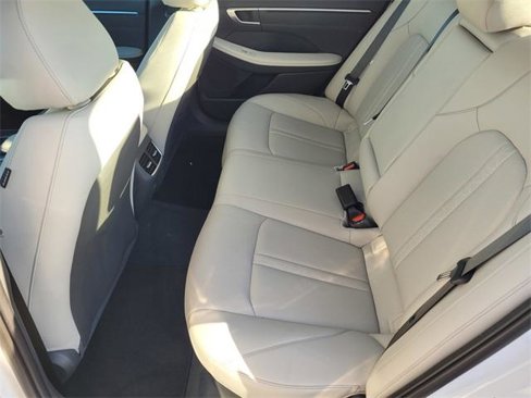 Used 2022 Hyundai Sonata Limited w/ Cargo Package image 11