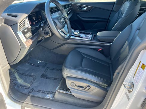Used 2021 Audi Q8 Premium Plus w/ Premium Plus Package image 9