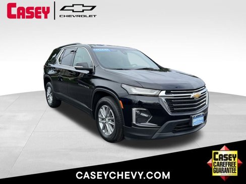 Certified 2022 Chevrolet Traverse LT image 1